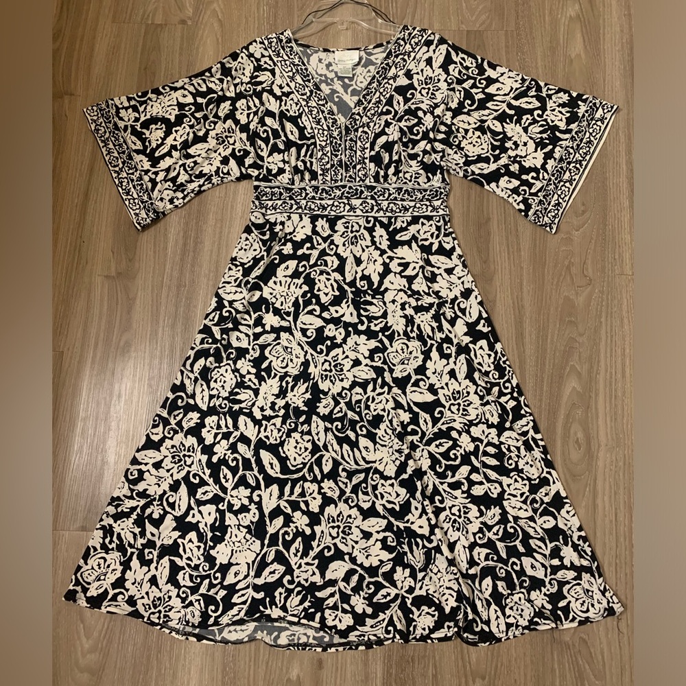 Donna Morgan Floral Kimono Sleeve Dress